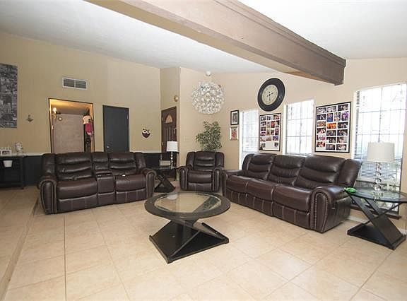 2nd image of 2962 Housley Dr