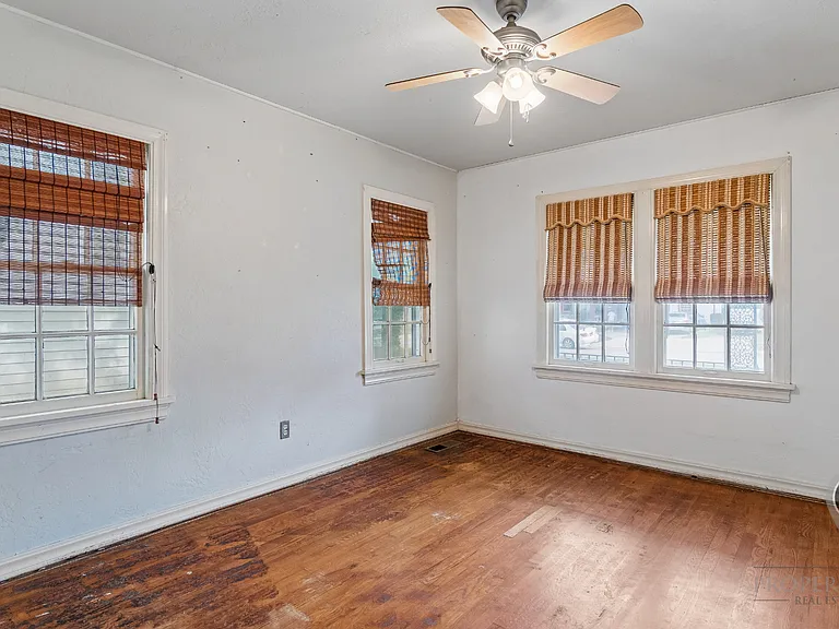 3613 NW Liberty St — Photo 12