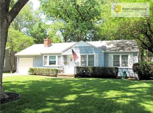 8710 W 82nd Ter, Overland Park, KS 66204