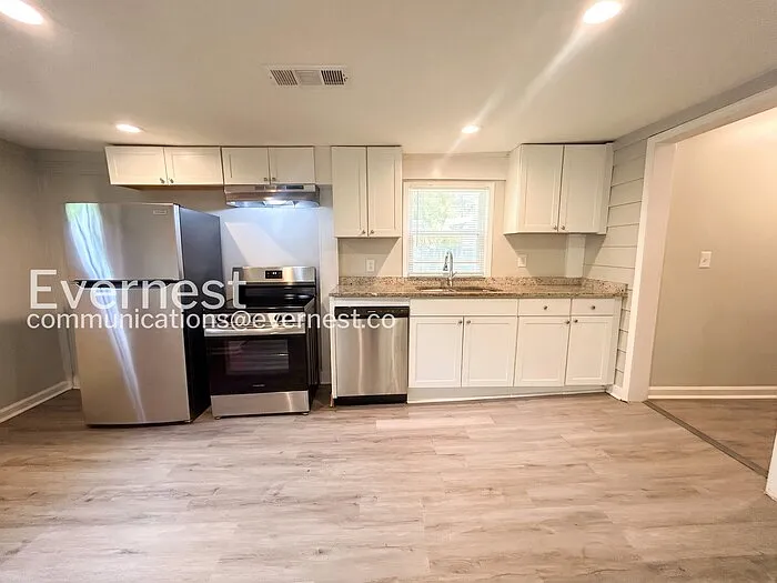 206 Harwell Rd NW — Photo 5