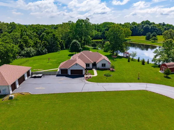 6861 S Nineveh Rd, Trafalgar, IN 46181