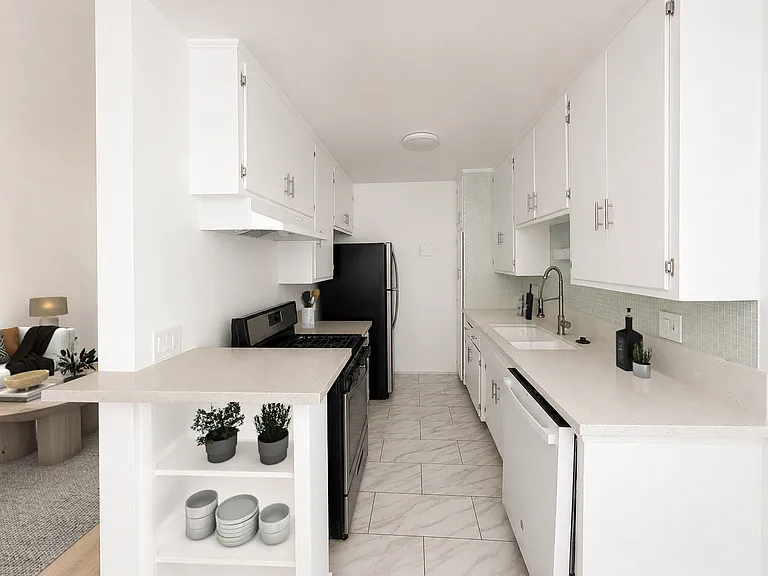3426 Vinton Ave #9 — Photo 4