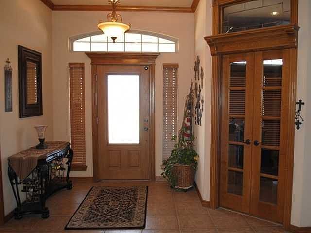 Entry Foyer