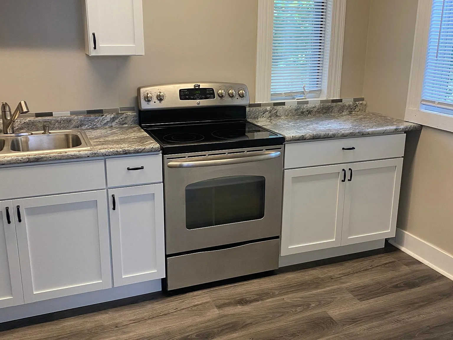 2 bed, 1500 sqft, $1,095 — Photo 4