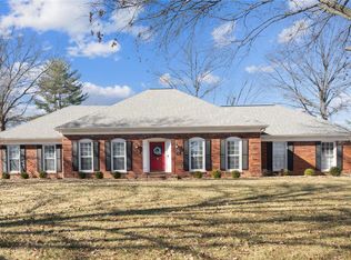 1917 Muir Woods Ln, Saint Louis, MO