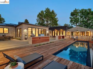 12961 Skyline Blvd, Oakland, CA 94619