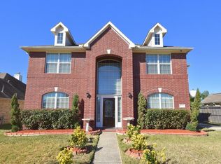 3806 Maple Leaf Cir, La Porte, TX 77571