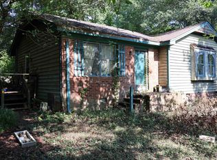 1028 Rock Dr, Raleigh, NC 27610