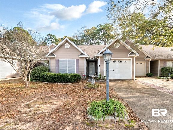 3rd image of 767 Willow Springs Dr