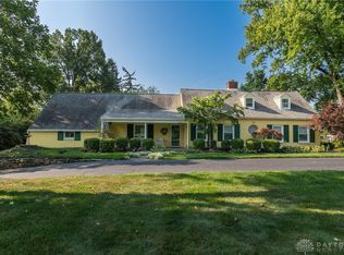 230 W Rahn Rd, Dayton, OH 45429