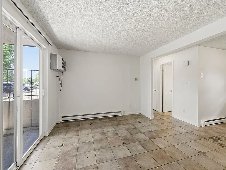 1684 Riverside Ave #A1 — Photo 3