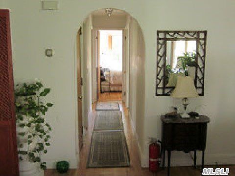 5th image of 9 Ardmore Ct