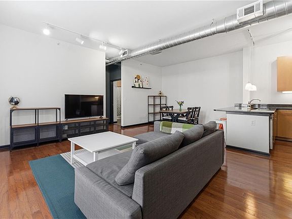 3rd image of 5300 Peachtree Rd Unit 3309