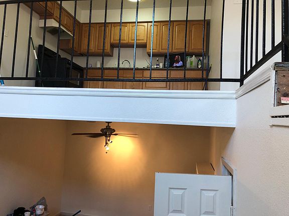 3rd image of 928 E Monterey Ct #C