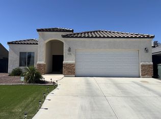 8696 E 41st St, Yuma, AZ 85365