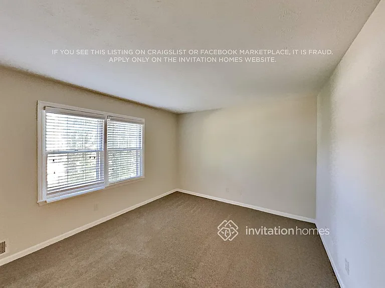 3158 Larkspur Cir — Photo 15