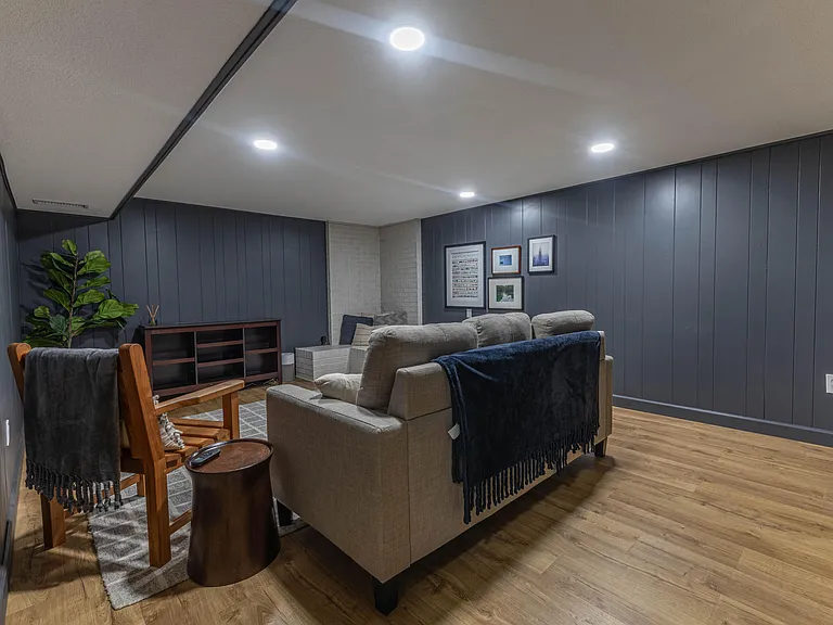3312 Lynnwood Dr — Photo 29