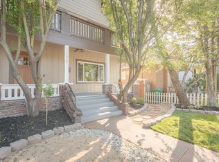 1565 E 38th St, Oakland, CA 94602