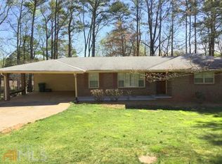 312 Old Rosser Rd, Stone Mountain, GA 30087