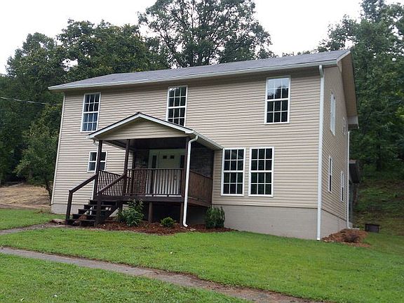 3rd image of 450 Stoney Run