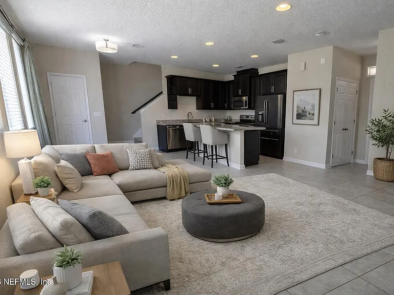14508 Serenoa Dr — Photo 3