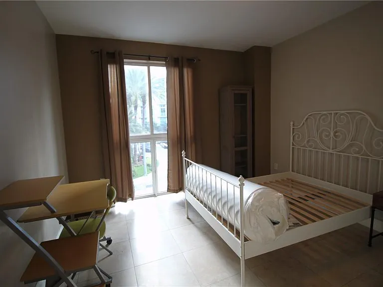 7275 SW 90th Way #211 — Photo 15