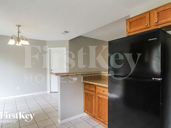 5th image of 13315 Hampton Falls Dr