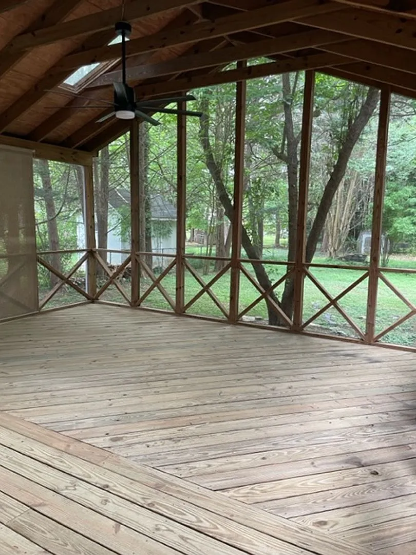 Nice 3 Bedroom home with great outdoor space — Photo 3