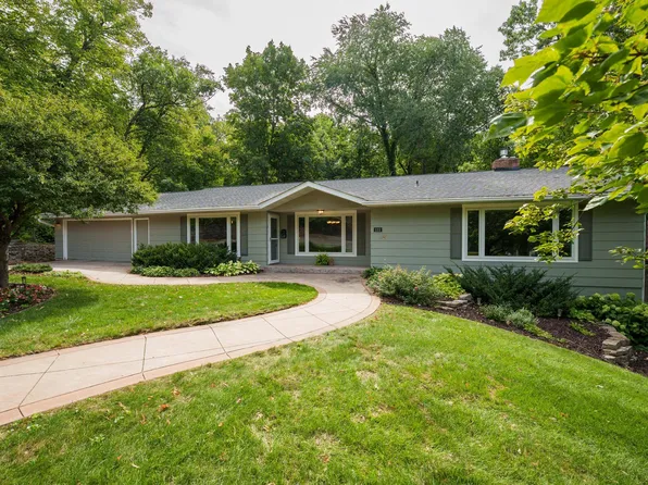 111 Colvill St W, Cannon Falls, MN 55009
