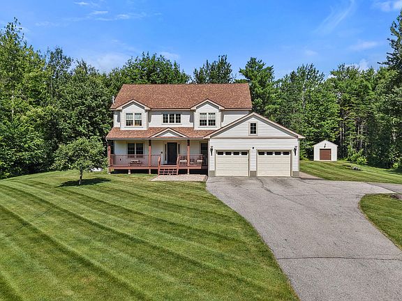 3rd image of 5 Brookfield Drive