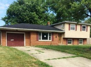 419 Clara Dr, Trenton, OH 45067