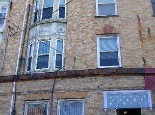 1 Linden St #U3, Boston, MA 02127