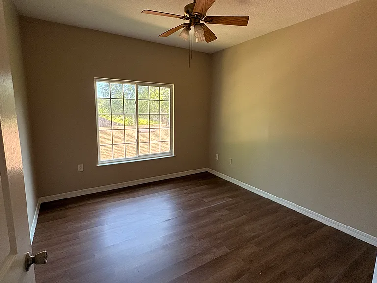 520 Florida Club Blvd #201 — Photo 12