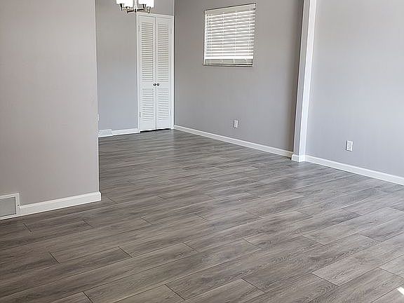 3rd image of 3638 Ashhill Ct