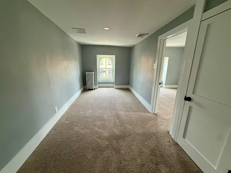 25 W State St #3 — Photo 9