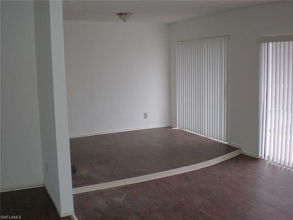 5th image of 127 SE 42nd St