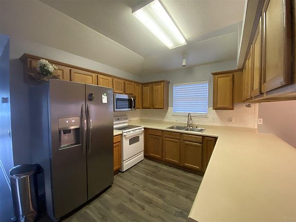 5th image of 1429 Dunhurst Dr