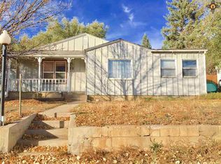 820 Valley Rd, Raton, NM 87740