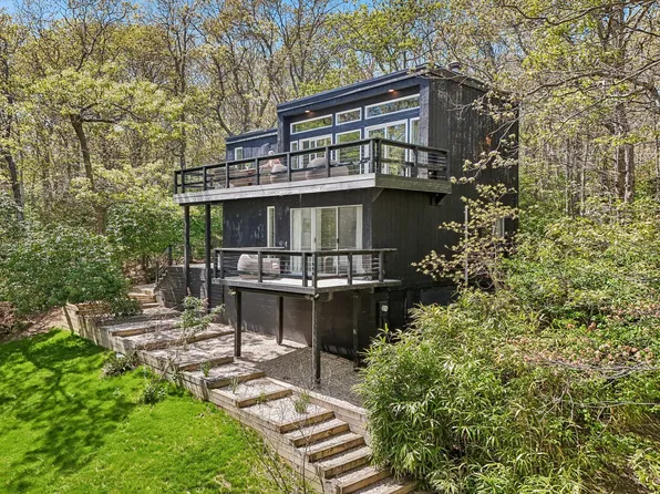 15 Elm Lane, Montauk, NY 11954
