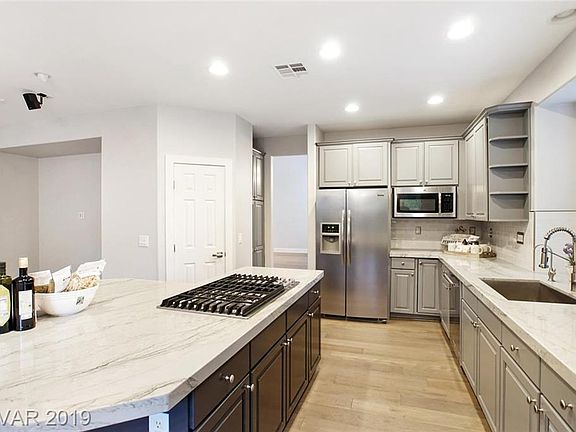 4th image of 9604 Royal Lamb Dr