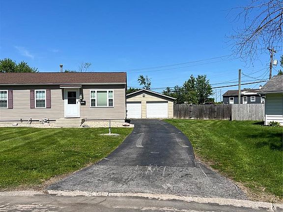 2nd image of 3032 Sunbury Ave