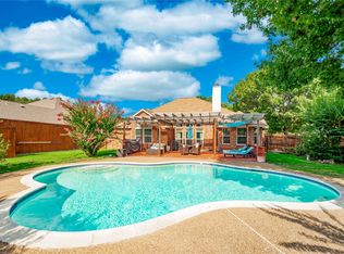 1701 Brook Ln, Flower Mound, TX 75028