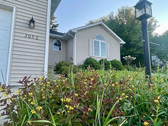 2nd image of 3052 Crusade Ln