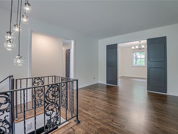 4th image of 3524 Shady Bend Dr