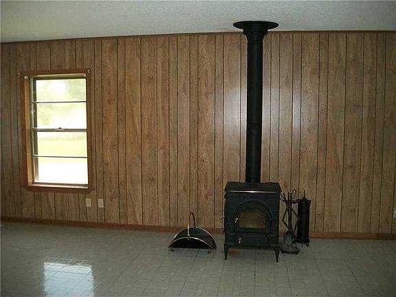 2nd image of 612 Alamo St