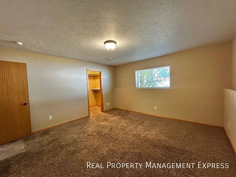 7636 S Rose Crest Ct — Photo 15