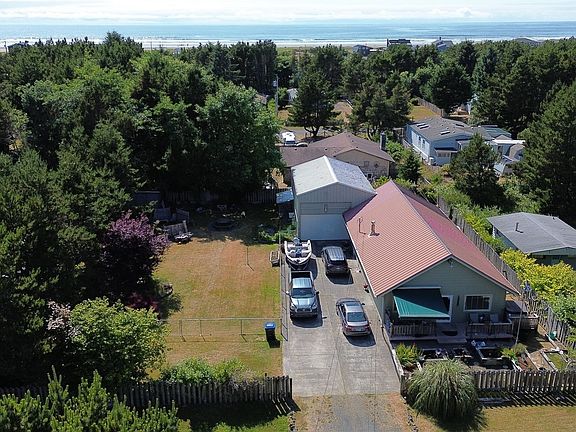 4th image of 1369 Sandy Drive