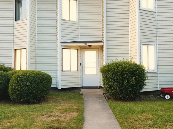 1419 Foxwood Dr, Garner, NC 27529