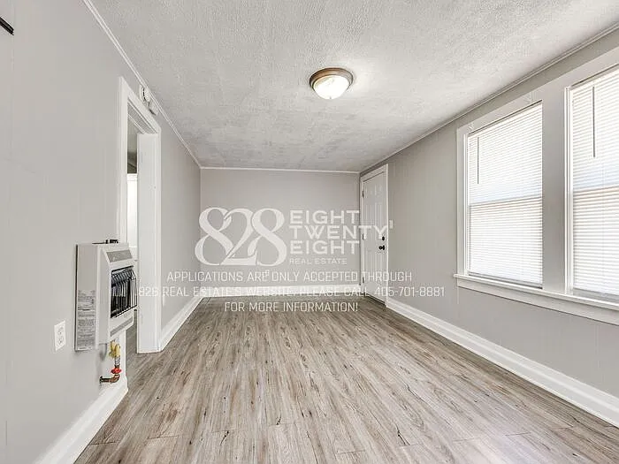 746 1/2 S Jenkins Ave #A — Photo 7