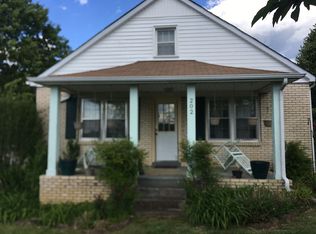 202 Hyndman Rd, Dickson, TN 37055